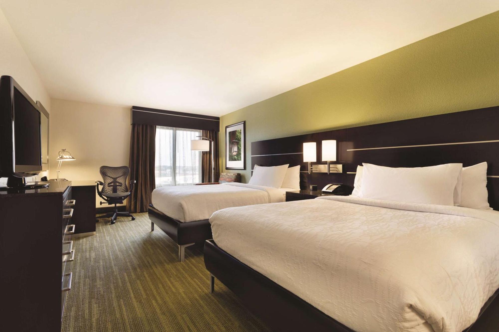 Otel Hilton Garden Northwest 3*